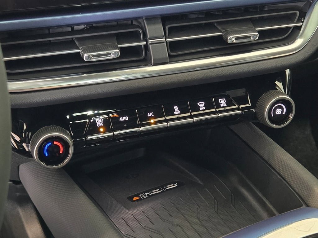 2026 CHEVROLET EQUINOX - Image 25