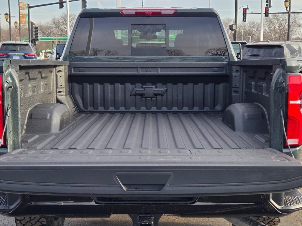 2026 CHEVROLET SILVERADO HD - Image 13