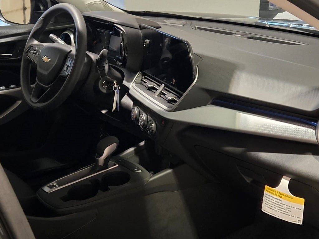 2026 CHEVROLET TRAX - Image 6