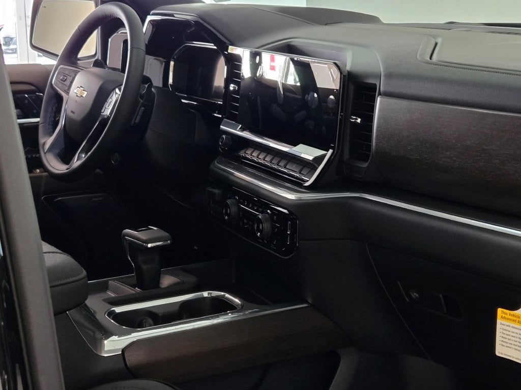 2026 CHEVROLET SILVERADO - Image 7