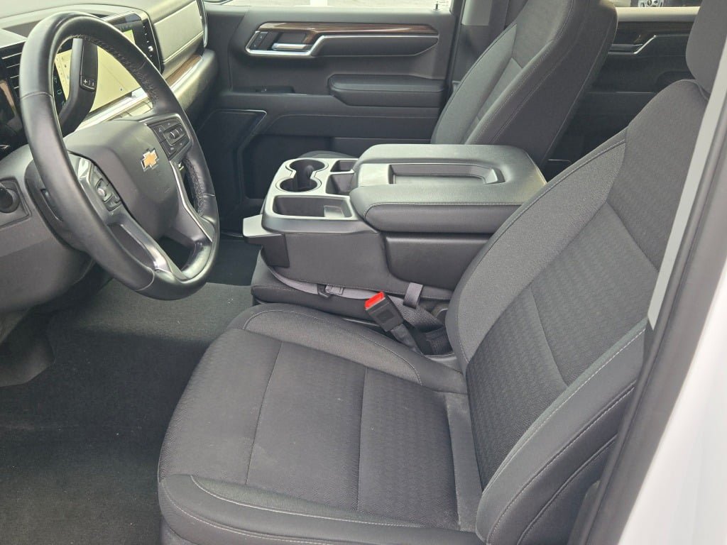 2023 Chevrolet Silverado 1500 LT - Photo 19