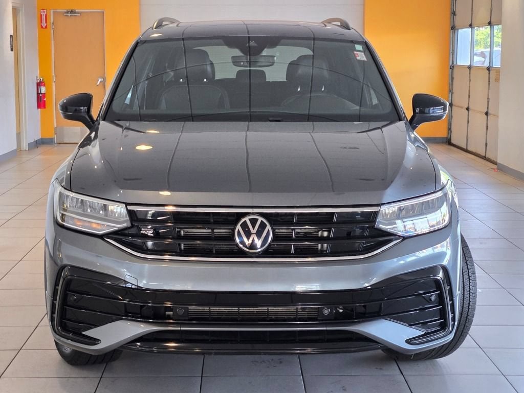 2022 Volkswagen Tiguan SE R-LINE BLACK - Photo 3