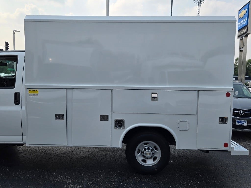 2025 CHEVROLET EXPRESS - Image 14