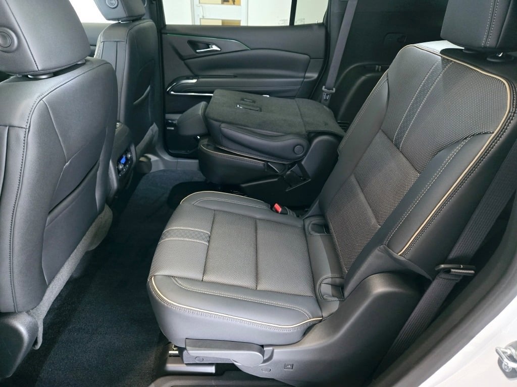 2025 CHEVROLET TRAVERSE - Image 18