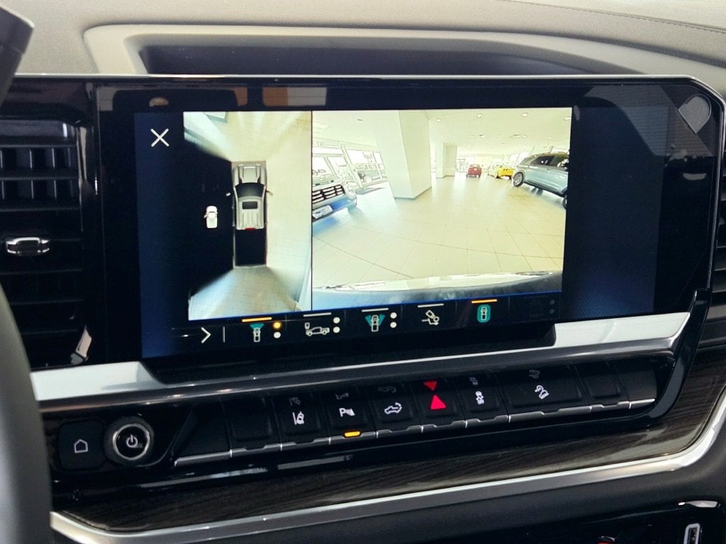 2025 CHEVROLET SILVERADO HD - Image 24