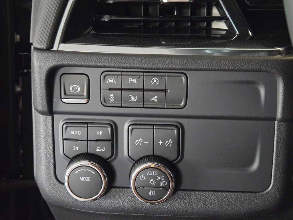 2026 Chevrolet Tahoe RST - Photo 30