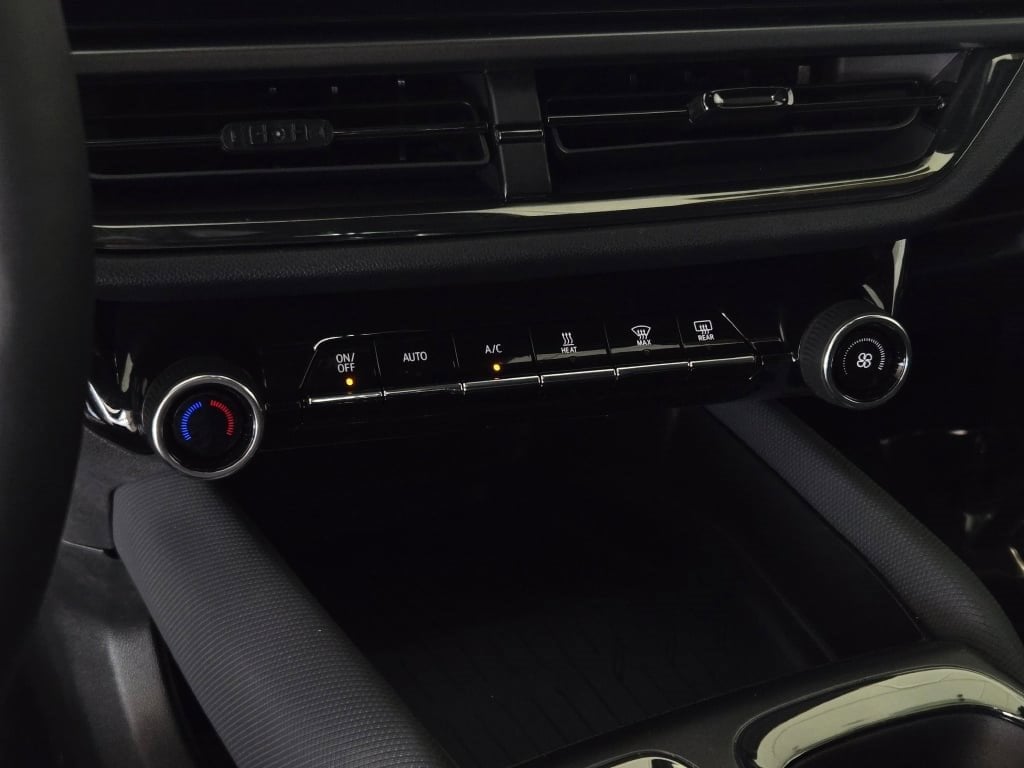 2024 CHEVROLET EQUINOX - Image 25