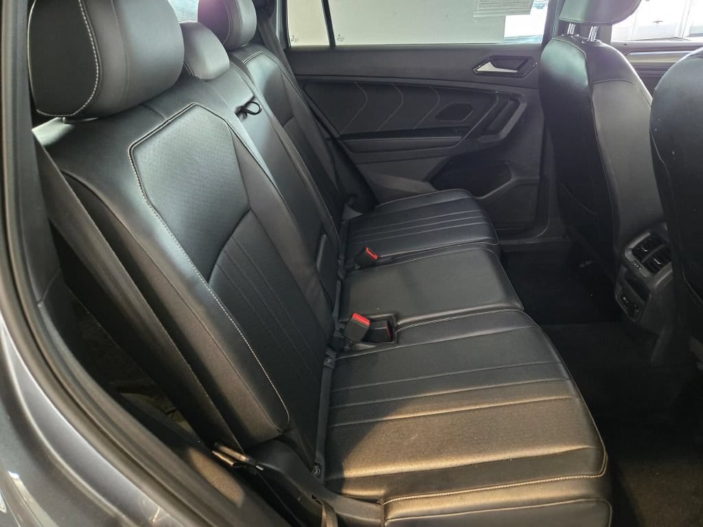 2022 Volkswagen Tiguan SE R-LINE BLACK - Photo 9