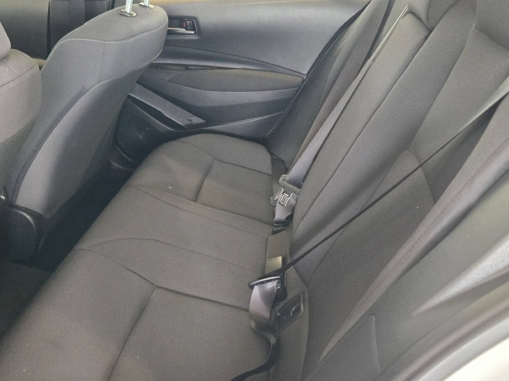 2025 Toyota Corolla LE - Photo 13