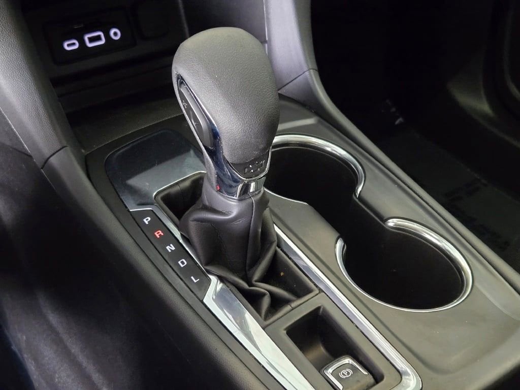 2024 Chevrolet Equinox LT - Photo 32