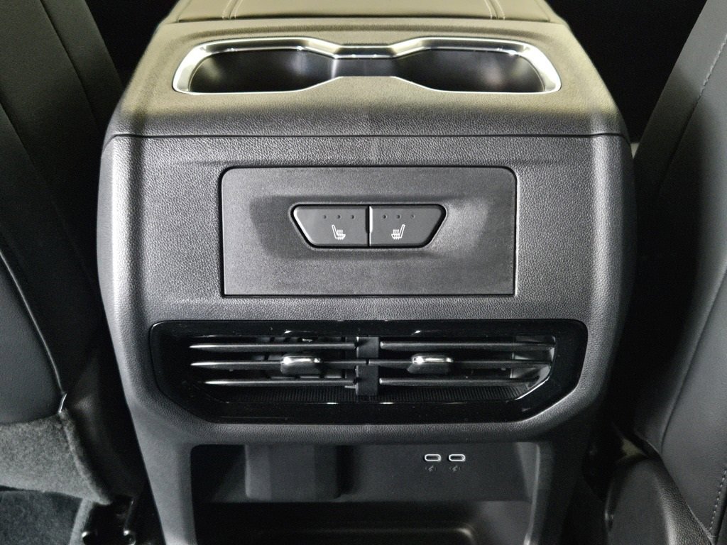 2026 CHEVROLET SILVERADO - Image 17