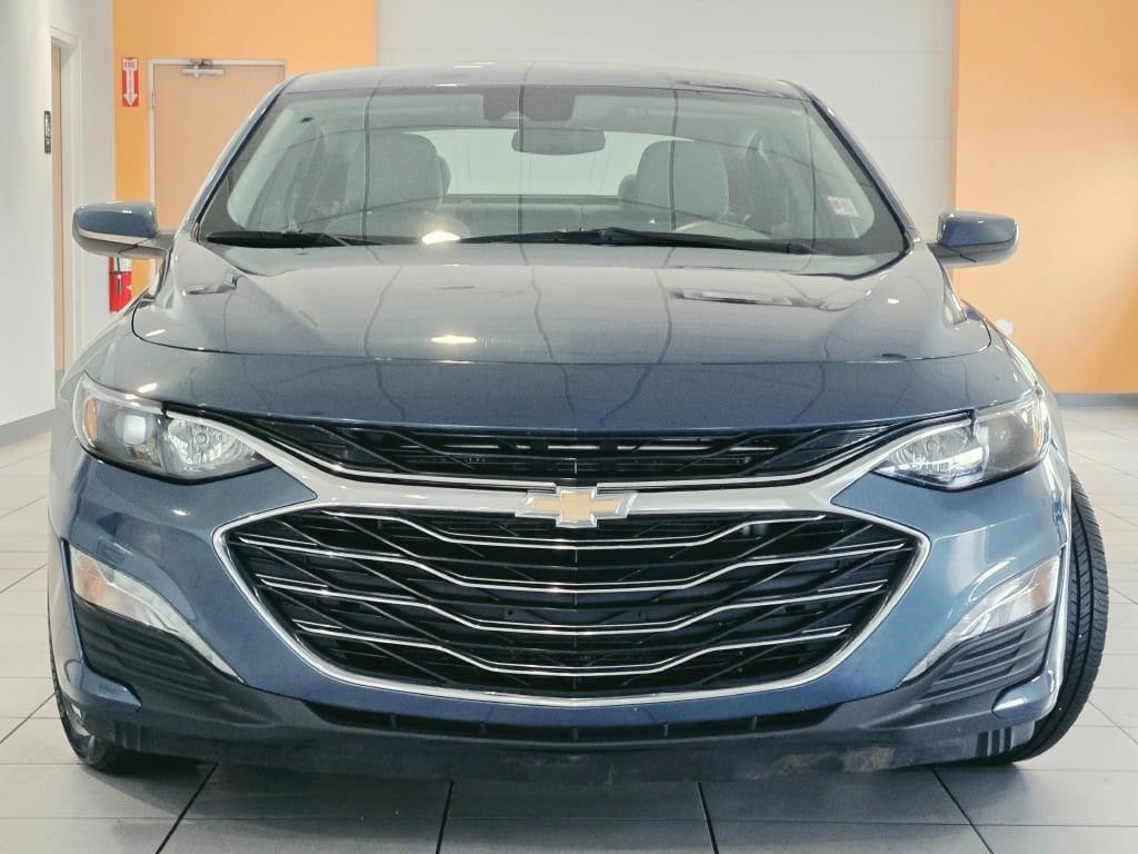 Used 2025 Chevrolet Malibu 1LT Car