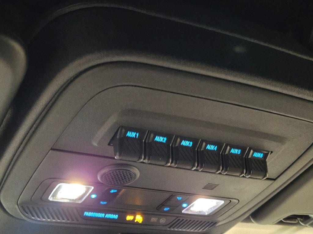 2023 FORD BRONCO - Image 25