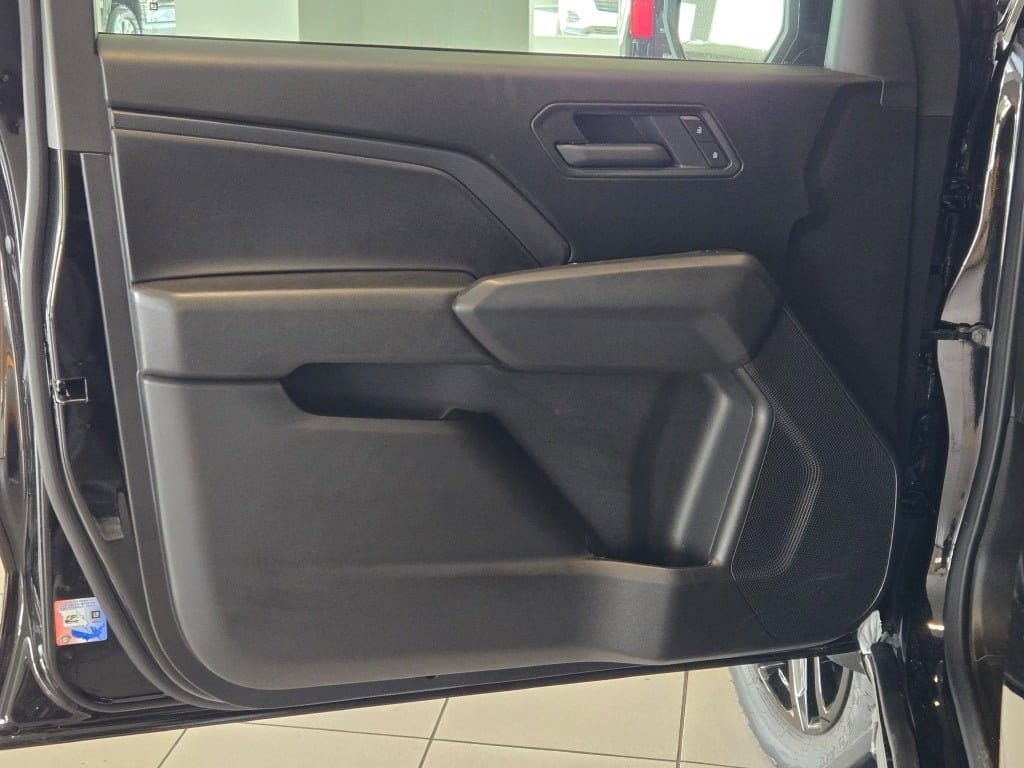 2025 CHEVROLET COLORADO - Image 16