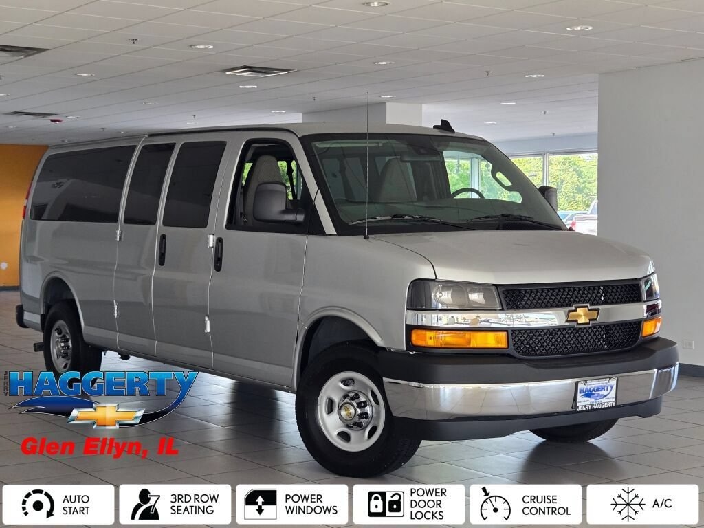 New 2026 Chevrolet Express Passenger 1LT Van
