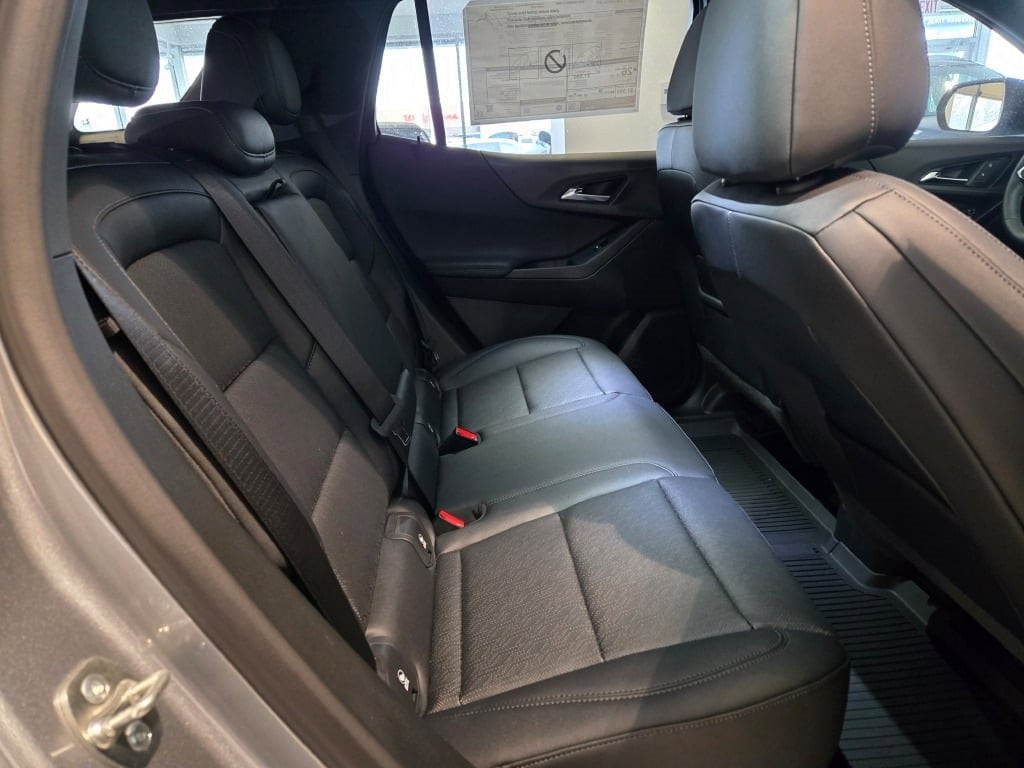 2026 CHEVROLET EQUINOX - Image 9