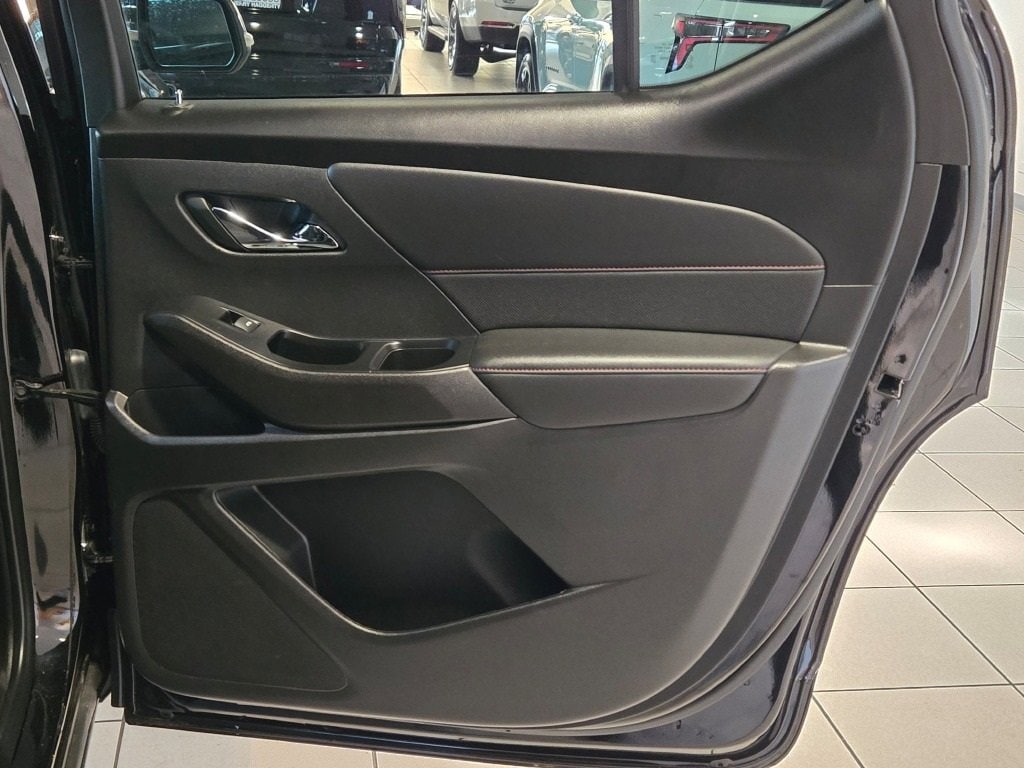 2023 CHEVROLET TRAVERSE - Image 8