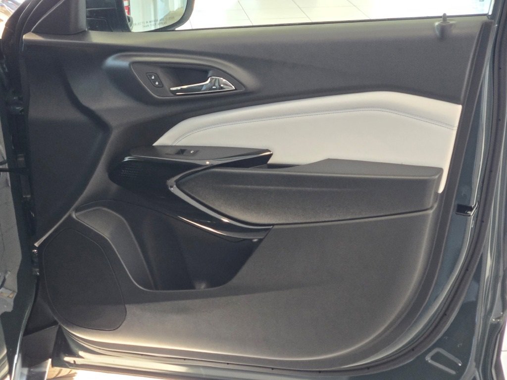 2026 CHEVROLET TRAX - Image 4