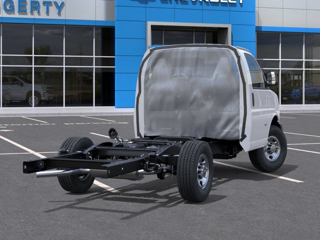 New 2026 Chevrolet Express Cutaway 3500 1WT Cutaway Van