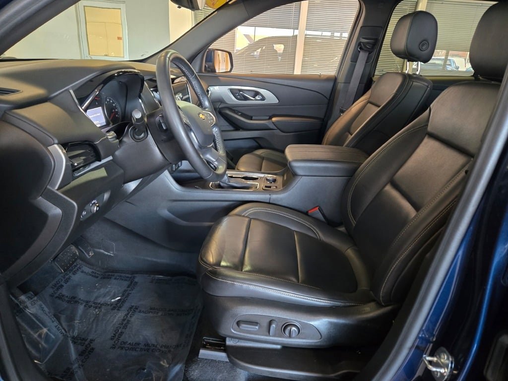 2023 CHEVROLET TRAVERSE - Image 21