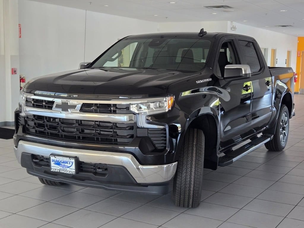 2026 Chevrolet Silverado 1500 LT - Photo 4