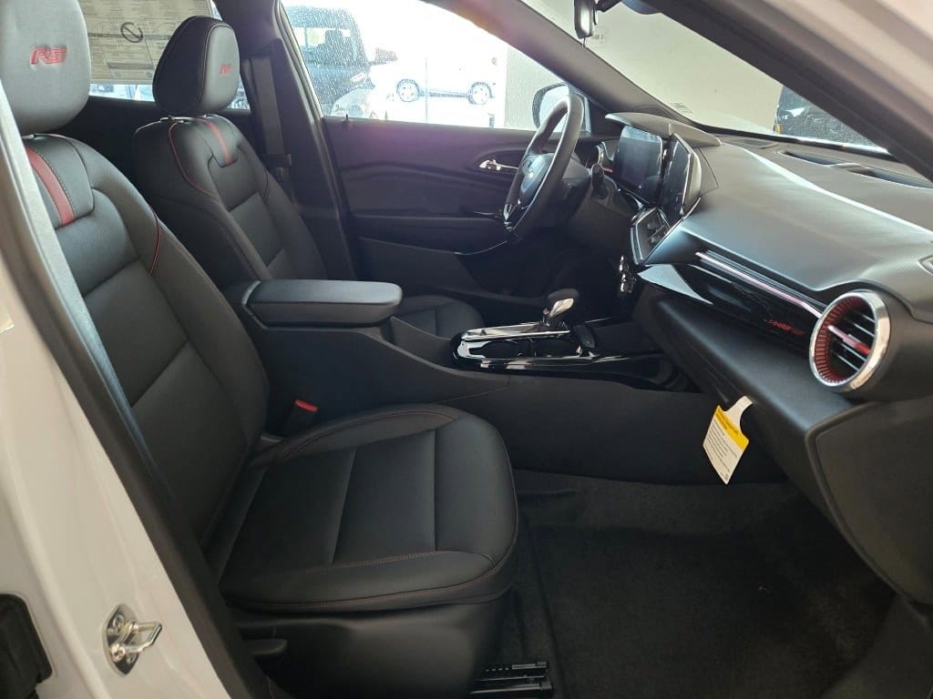 2026 CHEVROLET TRAX - Image 5