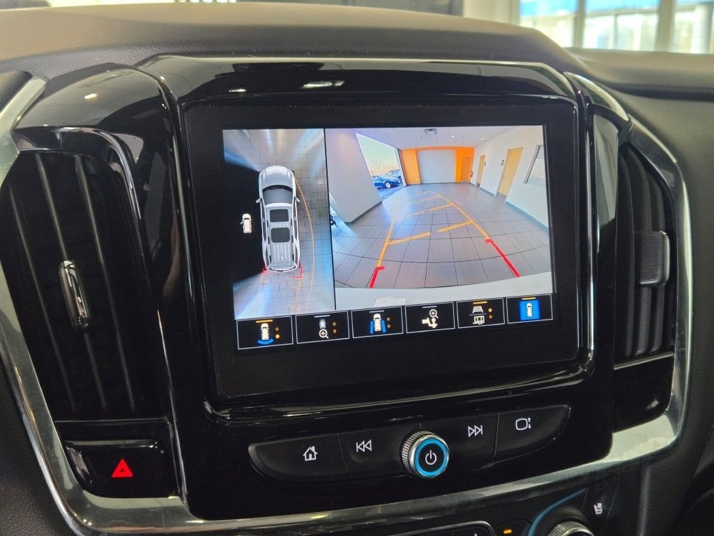 2023 CHEVROLET TRAVERSE - Image 27