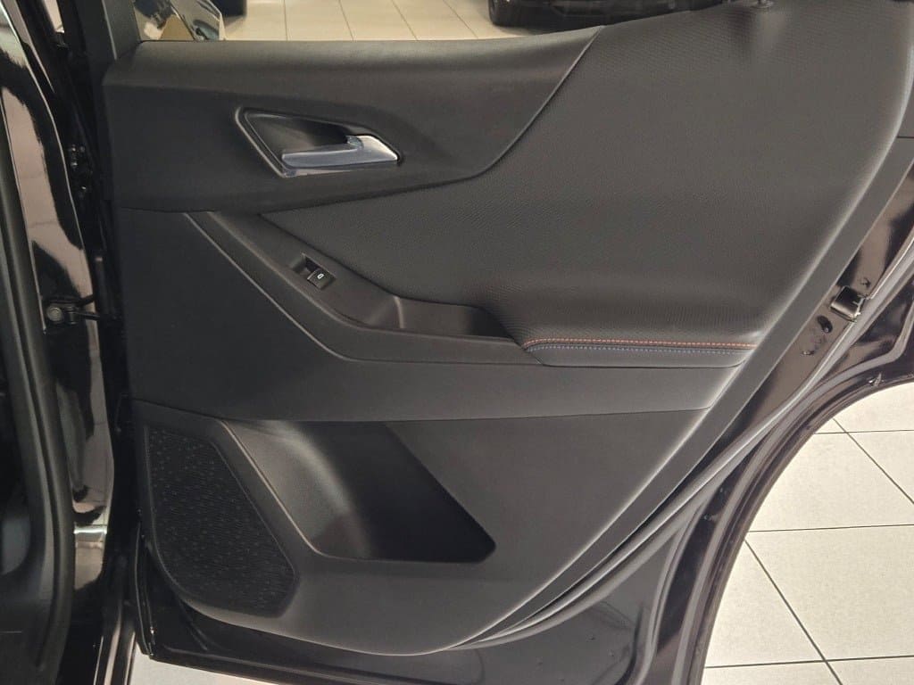 2026 CHEVROLET EQUINOX - Image 9