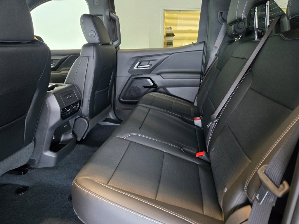 2026 CHEVROLET SILVERADO - Image 16