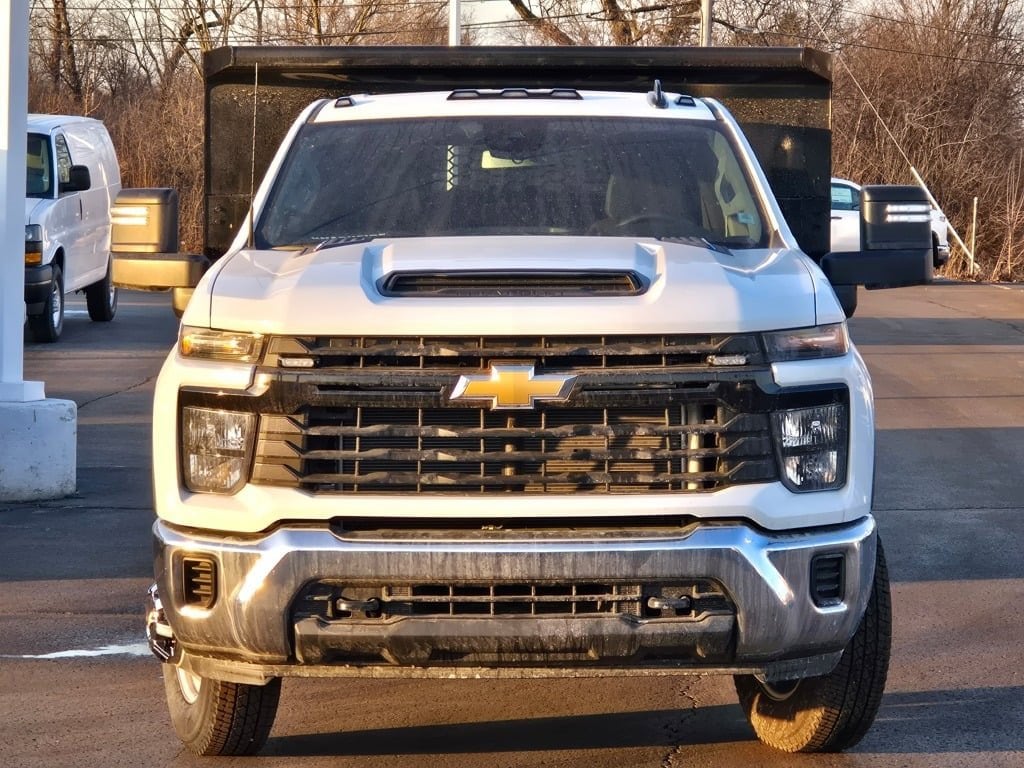 2025 CHEVROLET SILVERADO HD - Image 3