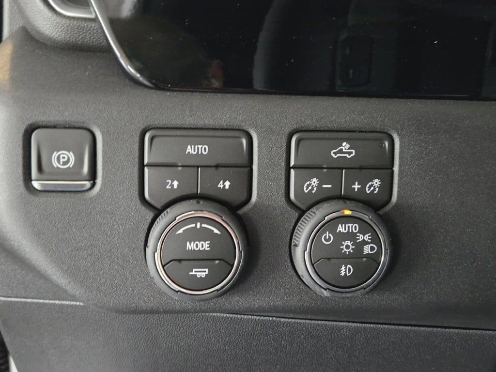 2026 Chevrolet Silverado 1500 RST - Photo 30