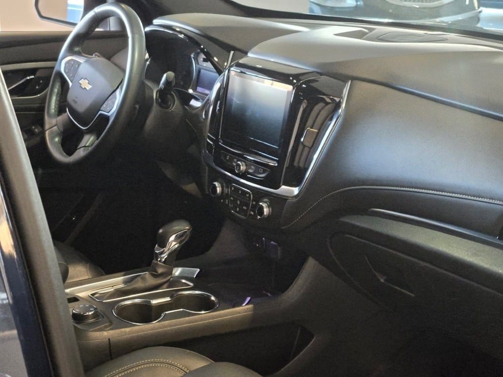 2023 CHEVROLET TRAVERSE - Image 7