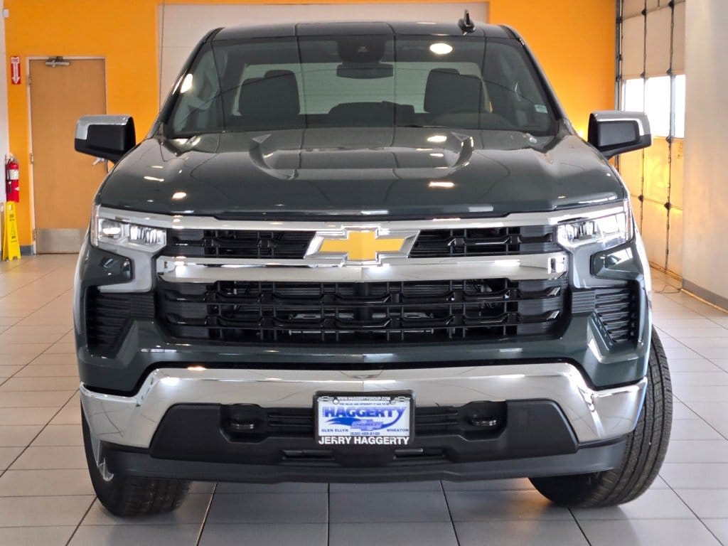 2026 CHEVROLET SILVERADO - Image 2