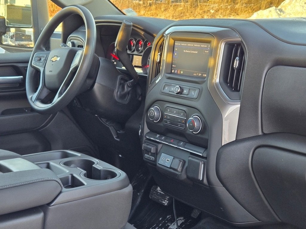 2026 CHEVROLET SILVERADO HD - Image 9