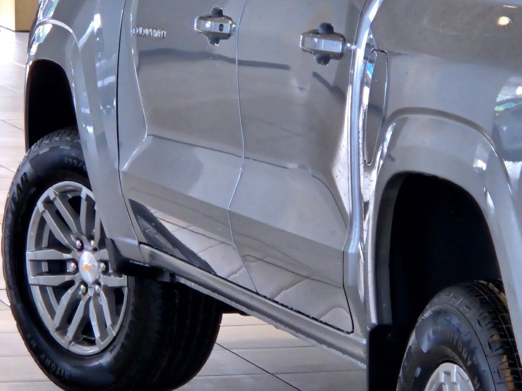 2025 CHEVROLET COLORADO - Image 12