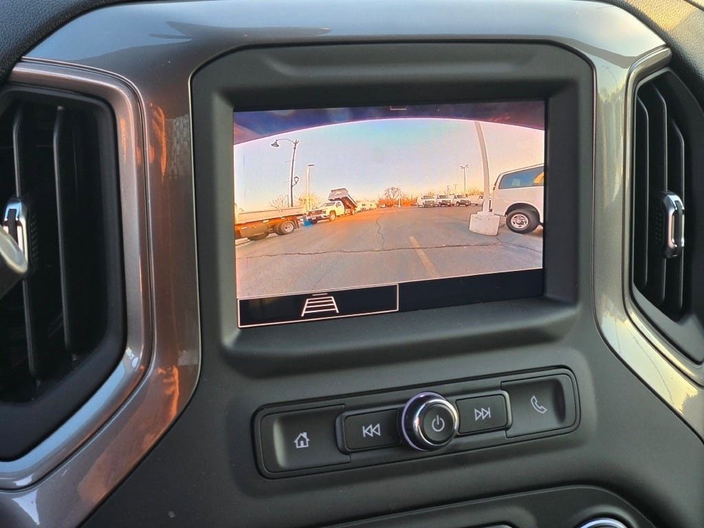 2025 CHEVROLET SILVERADO HD - Image 27