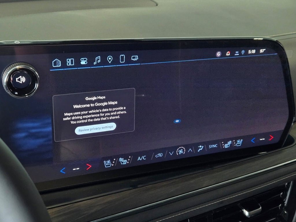 2025 CHEVROLET SUBURBAN - Image 27