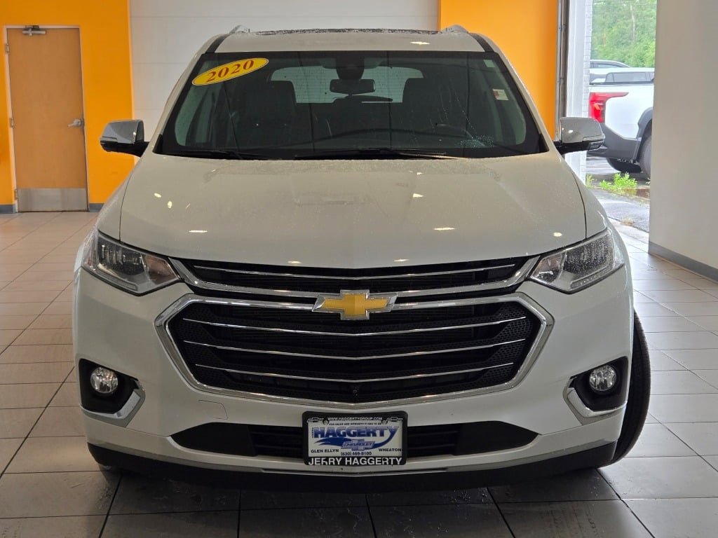2020 Chevrolet Traverse Premier photo 2