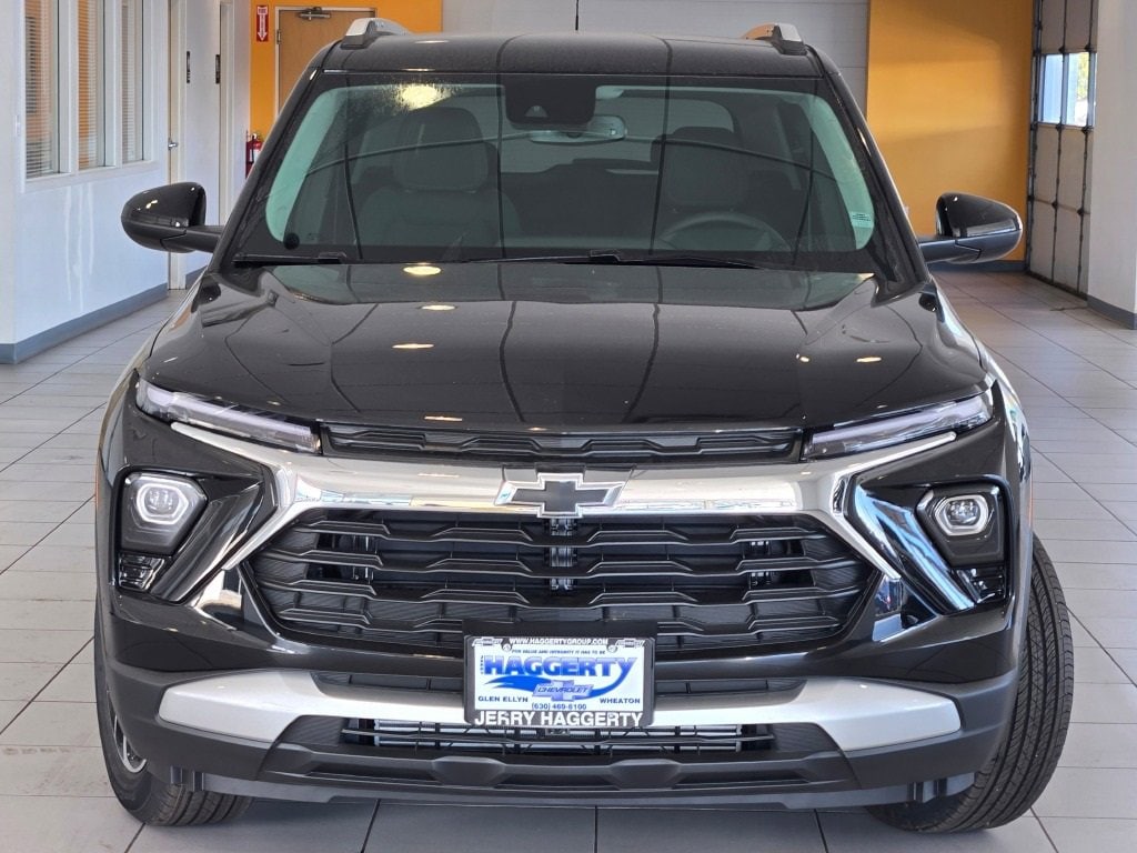 2026 CHEVROLET TRAILBLAZER - Image 2