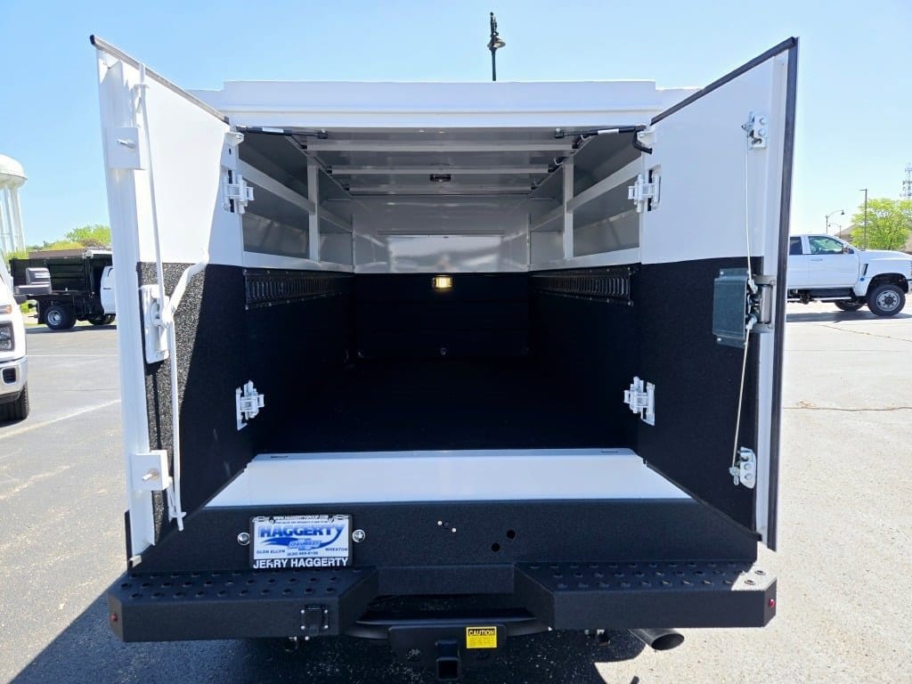 2024 CHEVROLET SILVERADO HD - Image 14