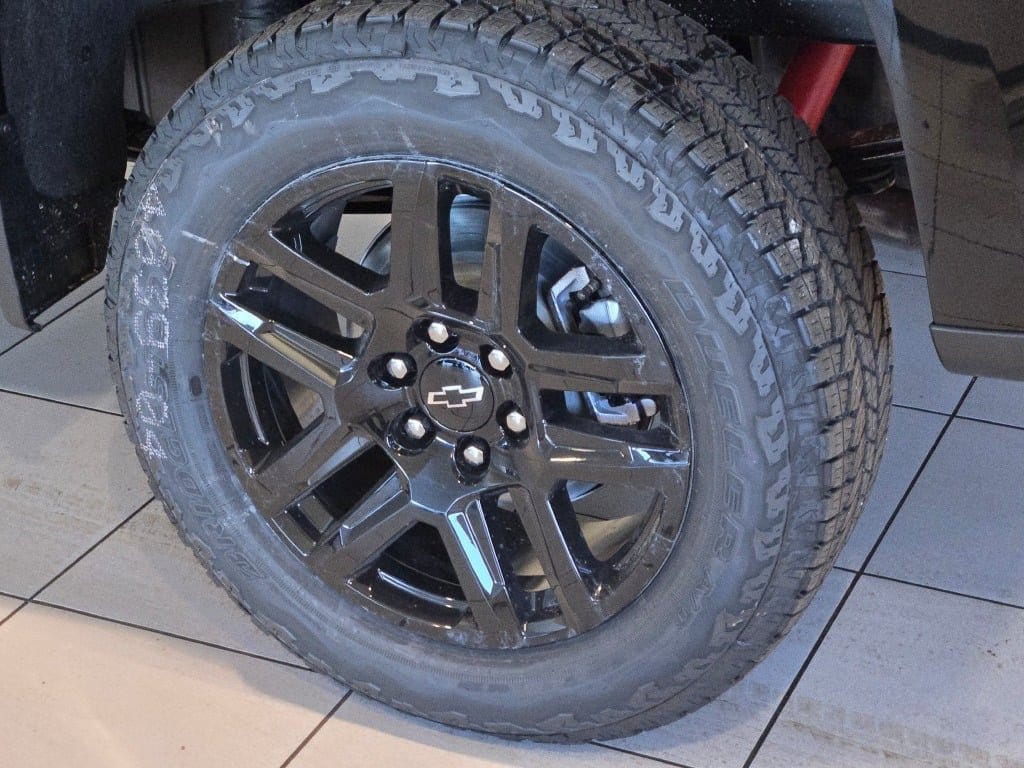 2026 CHEVROLET SILVERADO - Image 14