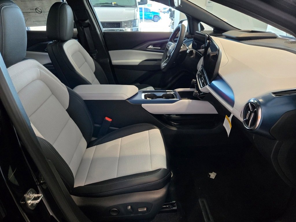 2026 CHEVROLET EQUINOX - Image 5