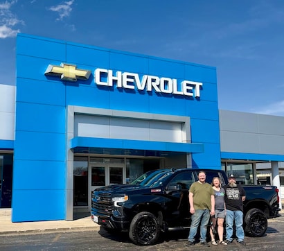 Congratulations to a great referral Ray, Heather, & William Welch on making a great deal on Ray's brand new 2026 Black Chevrolet Silverado 1500 LT Trailboss 4x4 Crew Cab all the way from Addison, IL!!! Thank you from Mike Haggerty and their Jerry Haggerty Chevrolet family for their business and patronage!!!