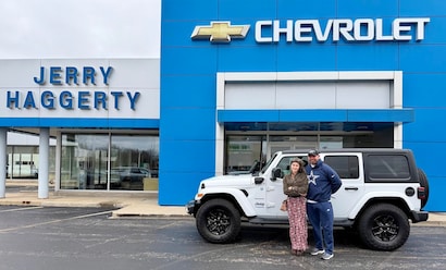 Congratulations to great customers Bob & Sofia Lofgren on making a great deal on Sofia's new 2022 Jeep Wrangler Unlimited 4xe Sahara 4x4 in Bright White Clearcoat, all the way from Springfield, IL!!! Thank you from Mike Haggerty and their Jerry Haggerty Chevrolet family for their business and patronage!!!