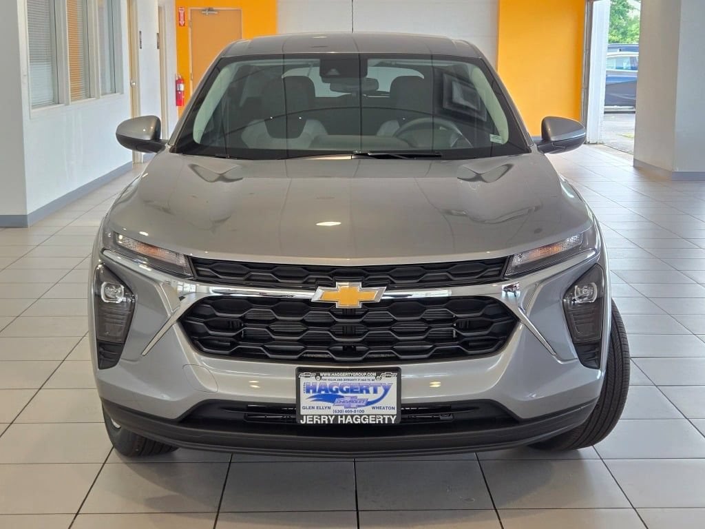 New 2026 Chevrolet Trax LS SUV