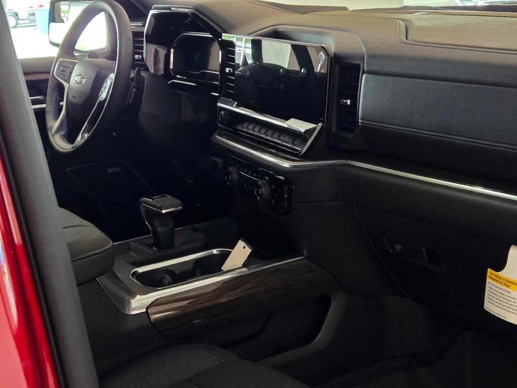 2025 CHEVROLET SILVERADO - Image 6