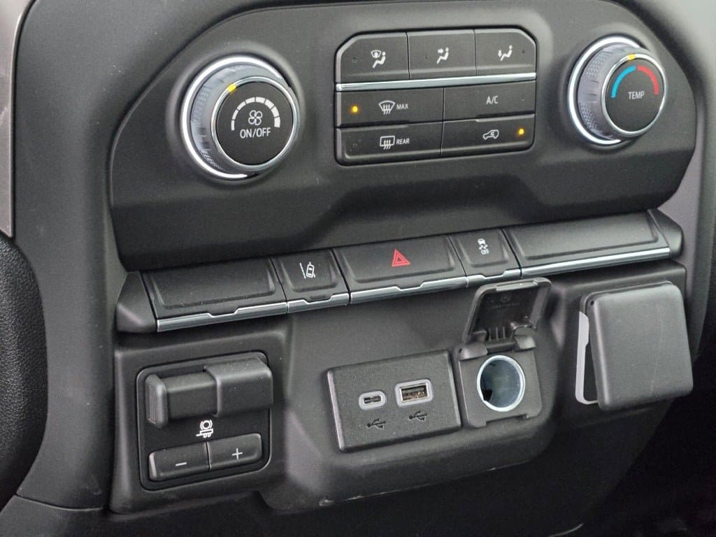 2026 CHEVROLET SILVERADO HD - Image 20