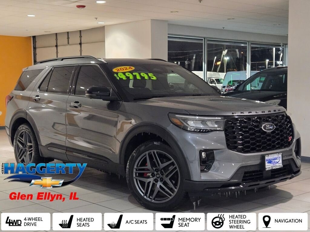 2025 Ford Explorer ST's photo