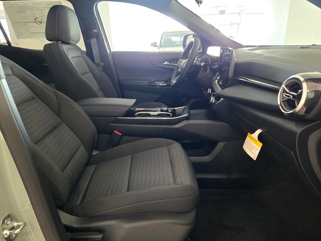 2026 CHEVROLET EQUINOX - Image 5