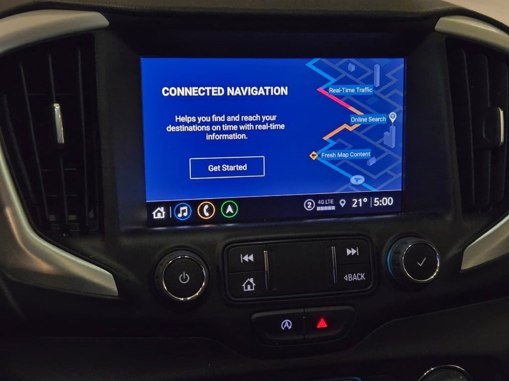 2023 GMC TERRAIN - Image 26